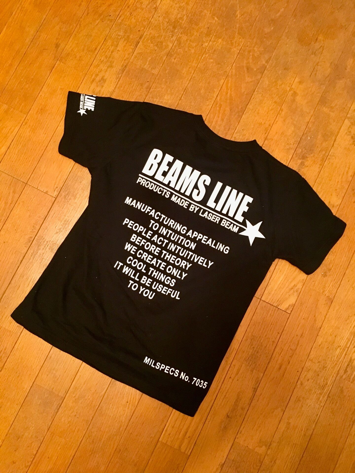 BEAMS黒T